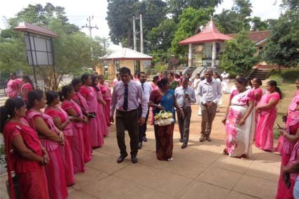 பிரதேச செயலாளரின் ஓய்வூதிய விழா
