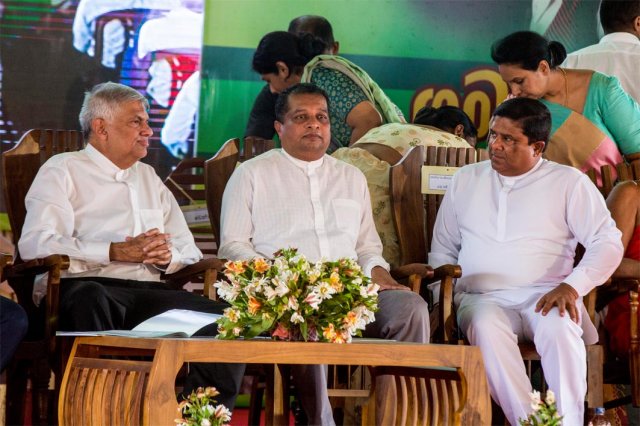 නව සිව් මහල් ගොඩනැගිල්ල විවෘත කිරීම
